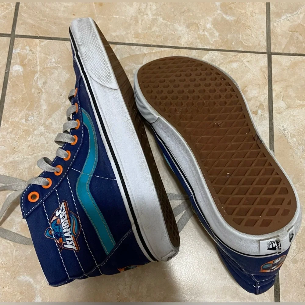 Rare Vans Limited Edition High‎ Top NY Islanders Hockey fisherman Youth 6